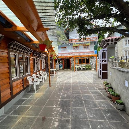 Mount Kailash Lodge And Resturant , Monjo Exterior foto